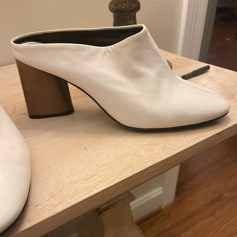 Brand new Rag and Bone Leather mules!